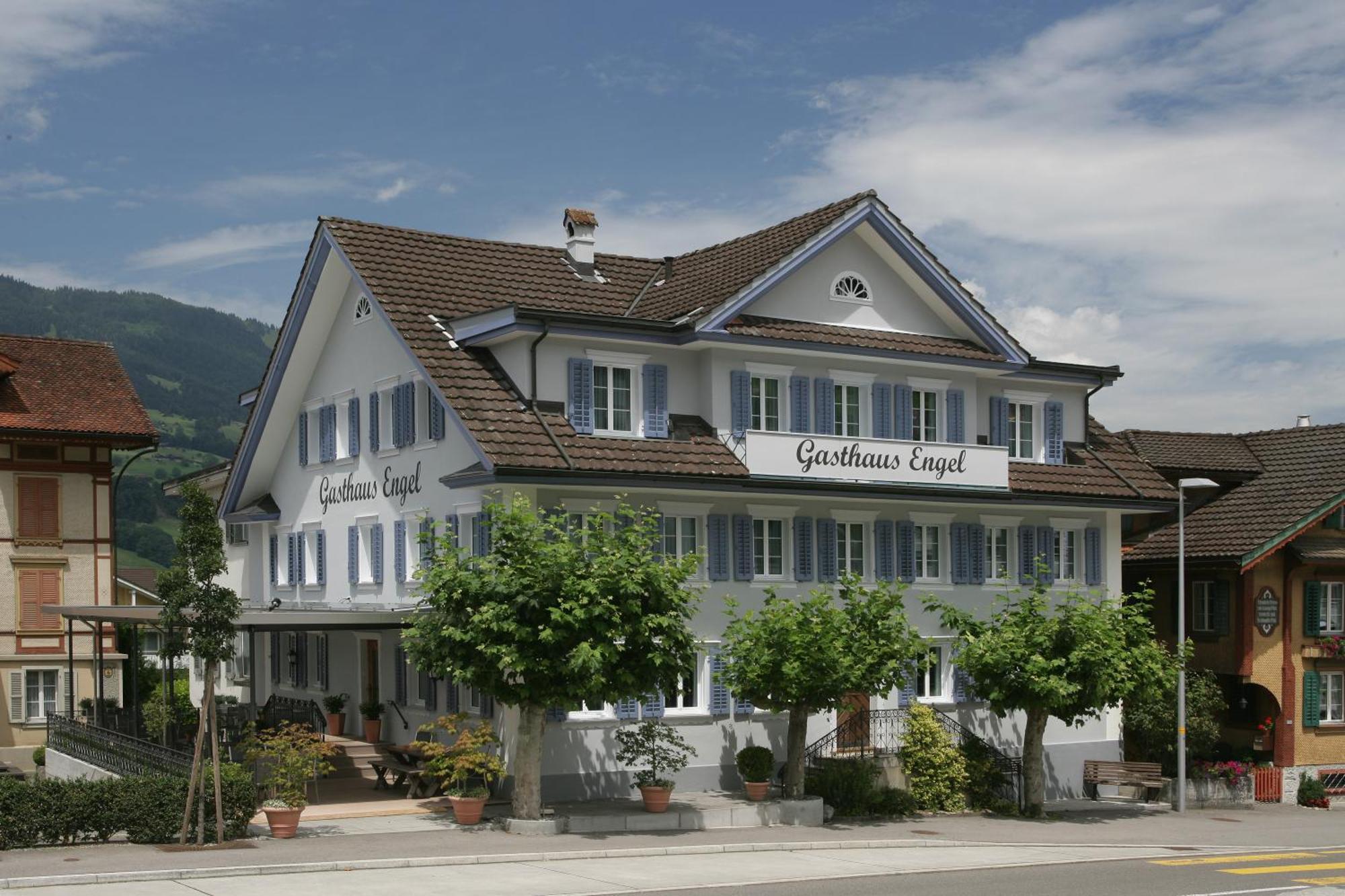 Gasthaus Engel ซัคไซน์ ภายนอก รูปภาพ