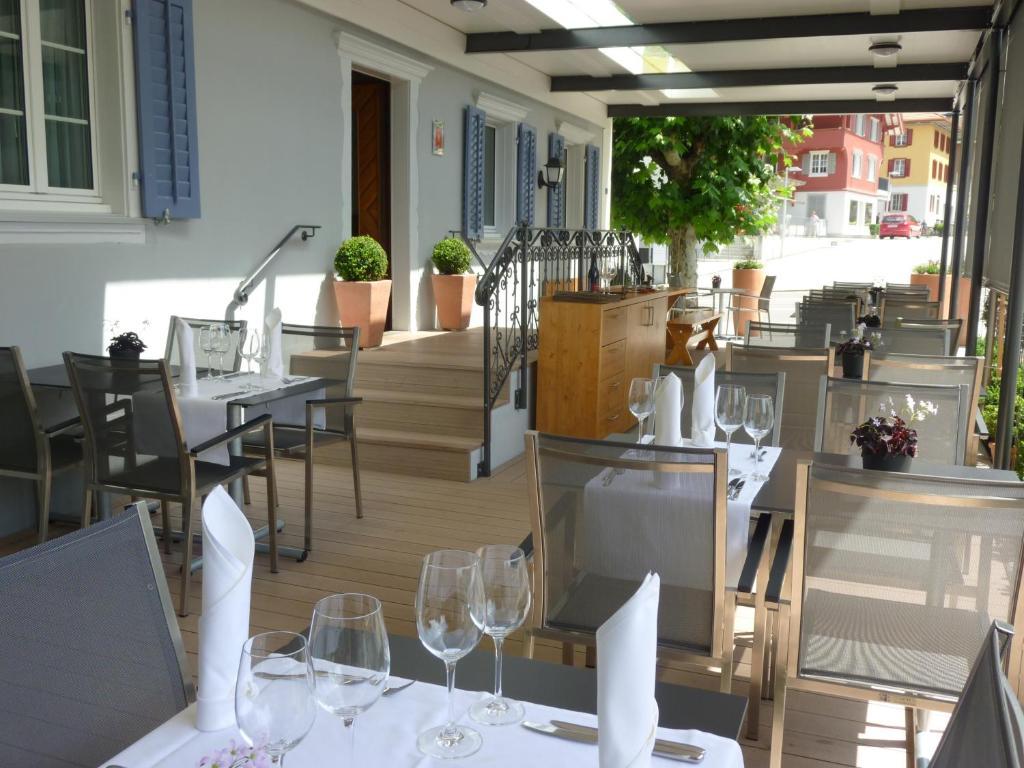 Gasthaus Engel ซัคไซน์ ภายนอก รูปภาพ